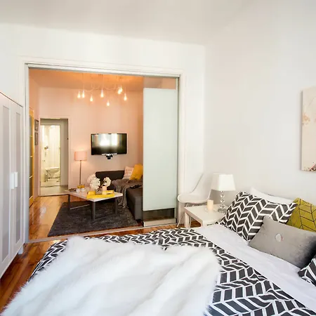 Apartment Off Vitosha Boulevard